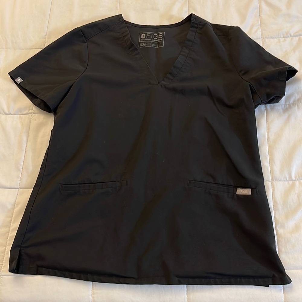 Black figs top